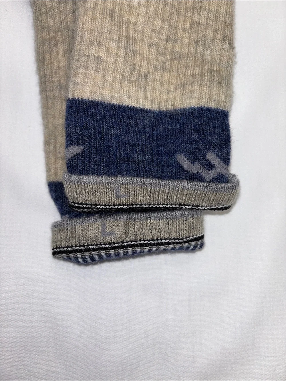 Darn Tough cushioned merino wool socks L
